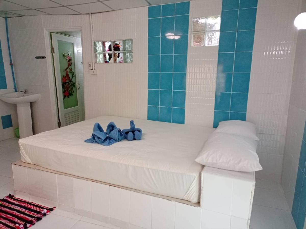 Kanjana Resort Szuratthani Kültér fotó