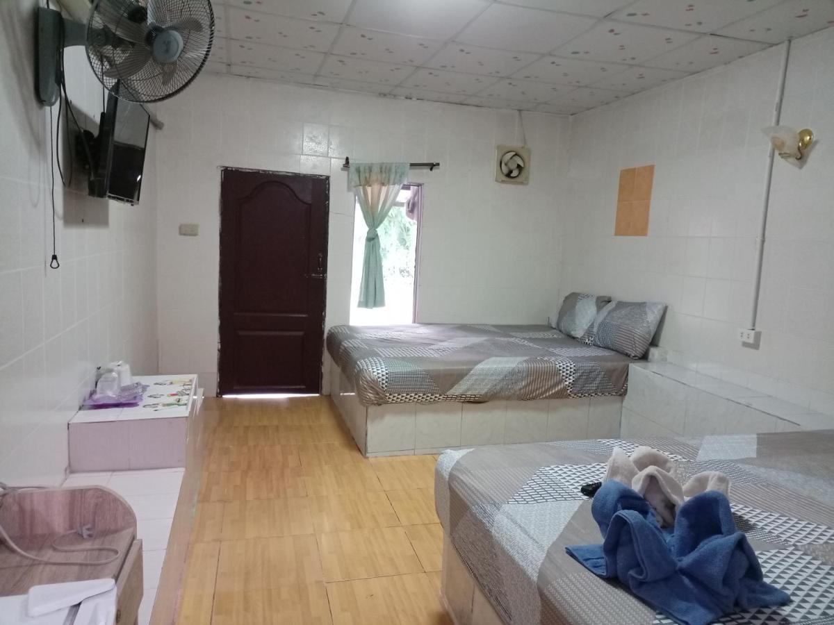 Kanjana Resort Szuratthani Kültér fotó