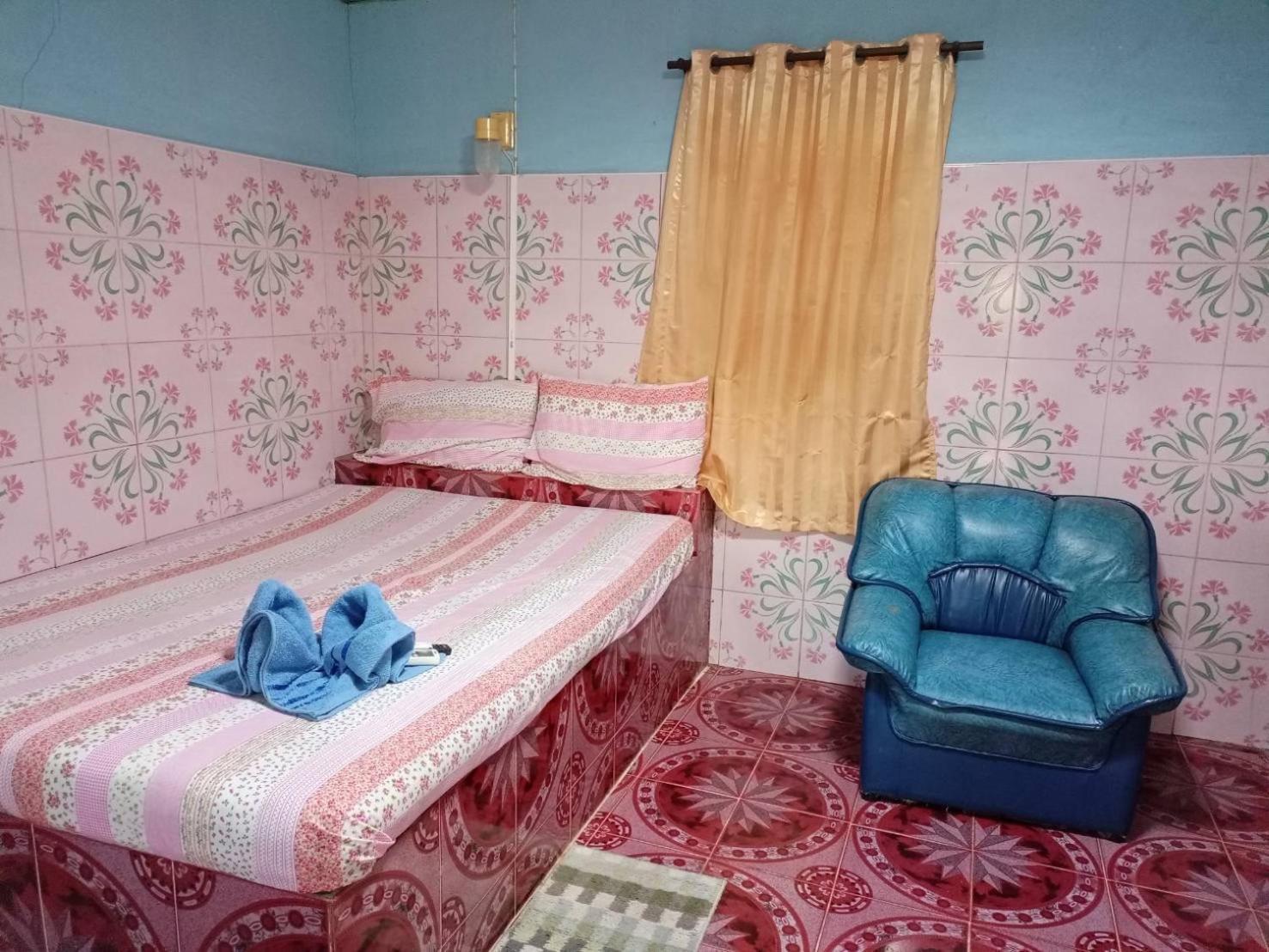 Kanjana Resort Szuratthani Kültér fotó