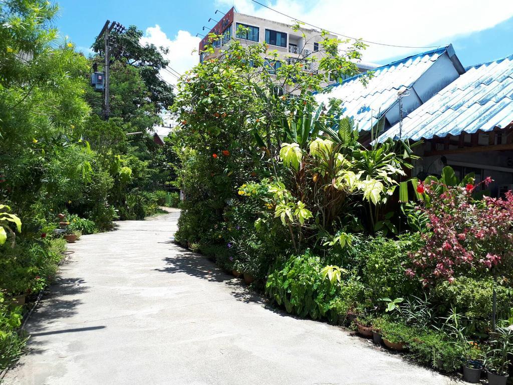 Kanjana Resort Szuratthani Kültér fotó